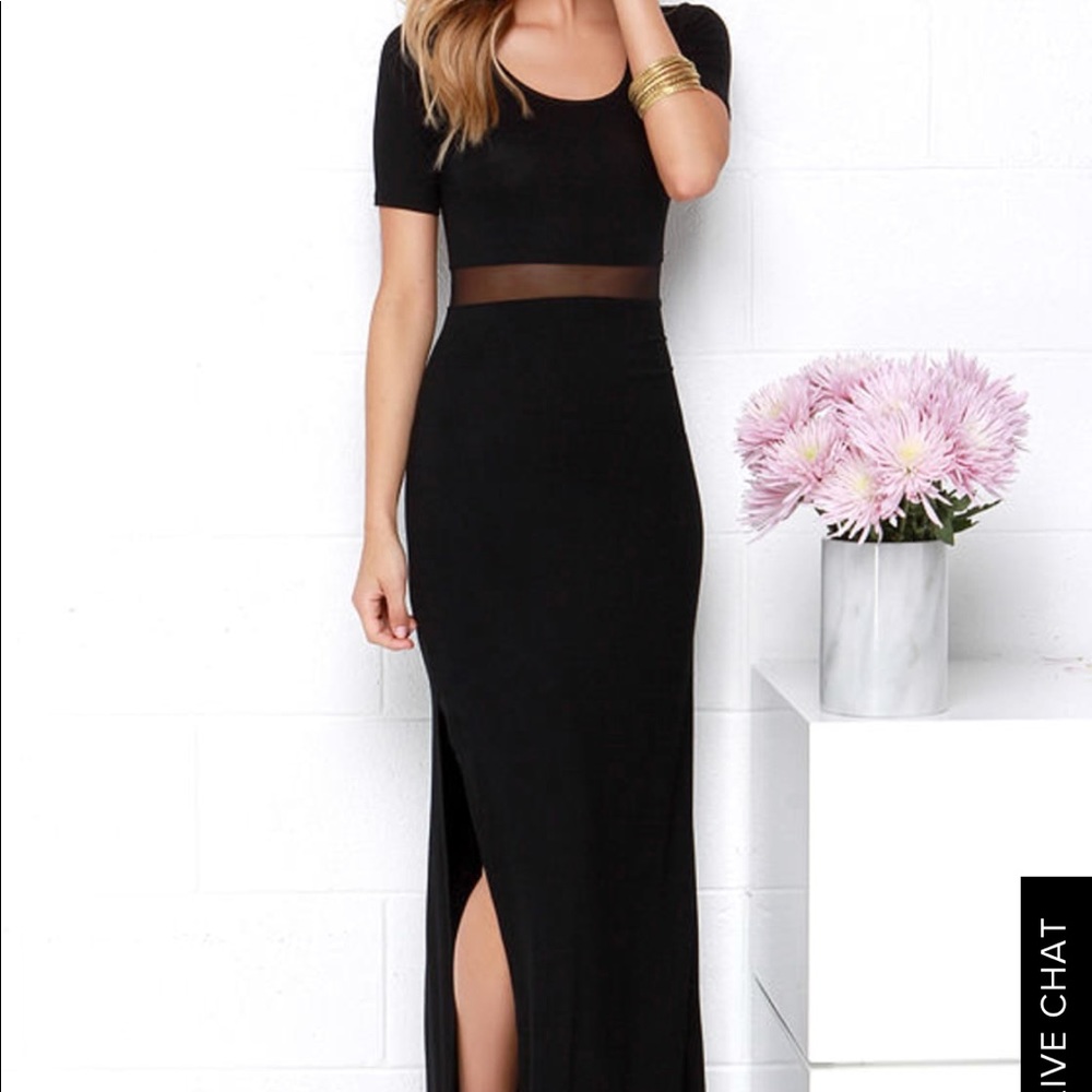 😘LULUS Detail Oriented Black Maxi Dress😘